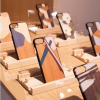 【預購】WOOD'D ◆ 原木手機殼/鑲金淺藍-iPhone/Huawei