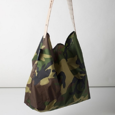 美國 JULY NINE ◆ REGULAR SUSHI SACK 可收納式時尚托特包 -肩背單色版 (2色) 美國 JULY NINE ◆ REGULAR SUSHI SACK 可收納式時尚托特包 -肩背單色版 (2色)