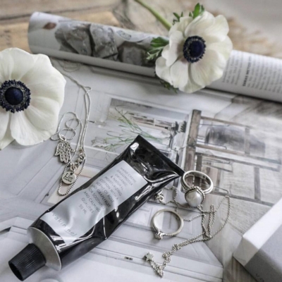 Vakinme ◆ 護手霜 50 ml (3款) Vakinme ◆ 護手霜 50 ml (3款)