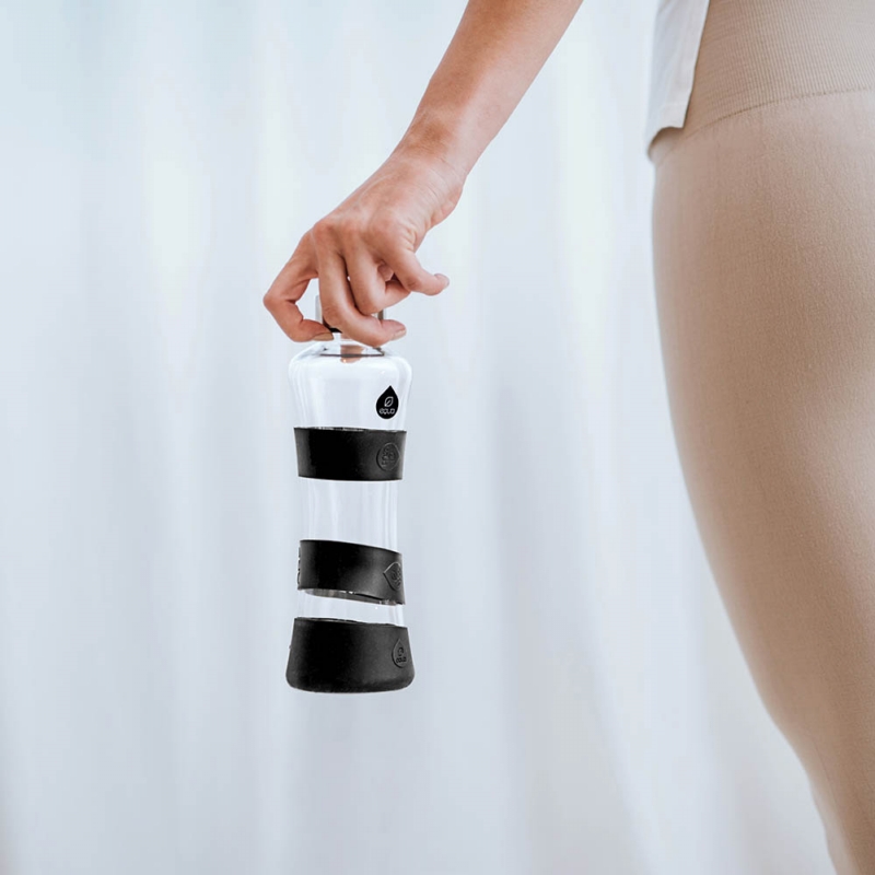 EQUA ◆ 耐熱曲線玻璃瓶550ml-黑