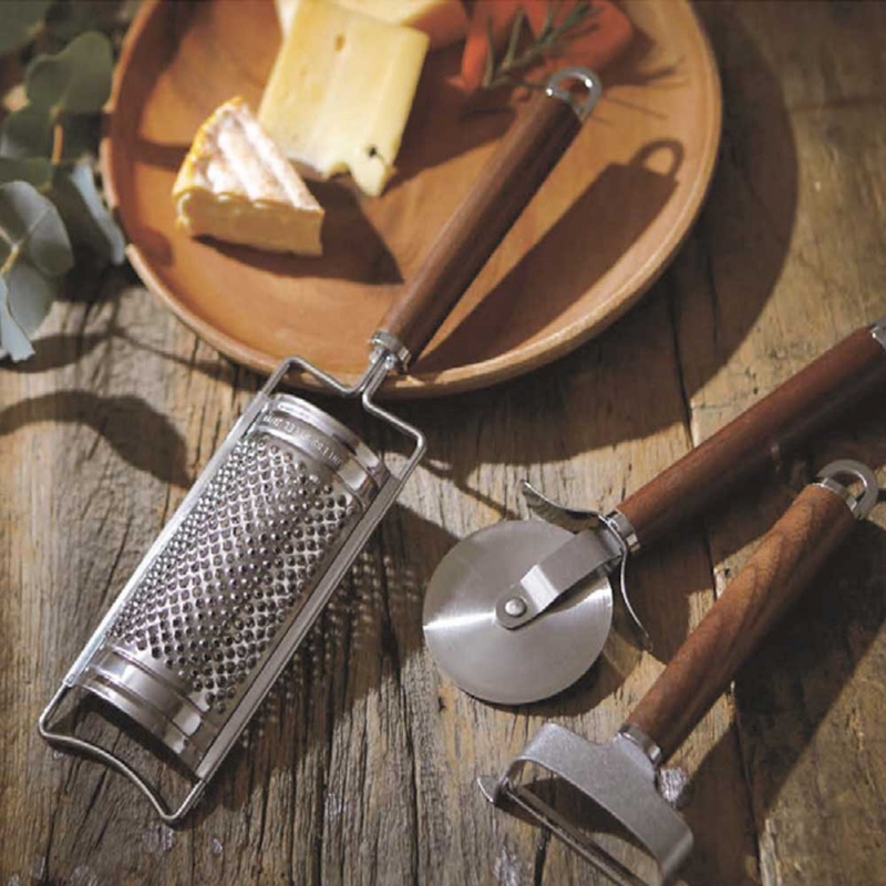 SUNCRAFT ◆ 核桃木柄削皮器