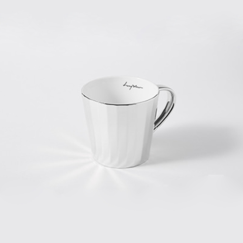 Luycho ◆ 動物圖案鏡面倒影杯-北極熊