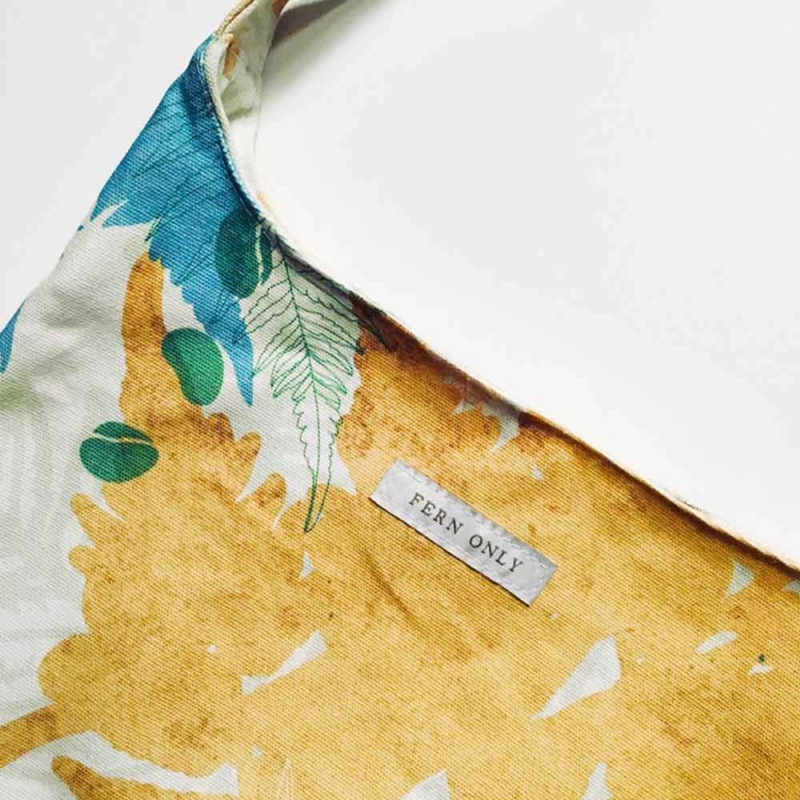 只有蕨 ◆ 蕨美印花斜背包〈3款〉