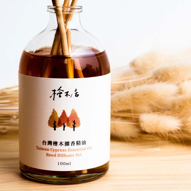 檜木居 ◆ 100% 台灣檜木複方精油擴香瓶100ml-  檜木/ 玫瑰/ 野薑花/ 茶香