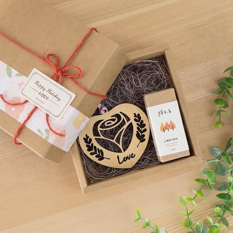 檜木居 ◆ 玫瑰Love擴香木禮盒｜檜木 / 玫瑰 / 茶香 / 野薑花（10ml精油四選一）