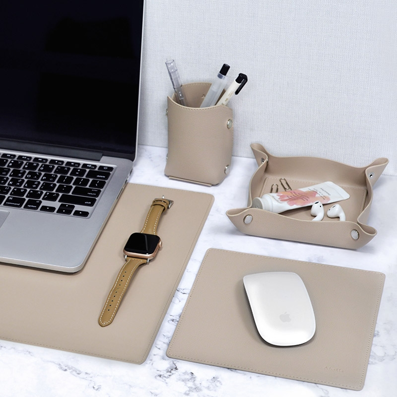 台灣 Aholic ◆ 辦公配件4入組 (2色)