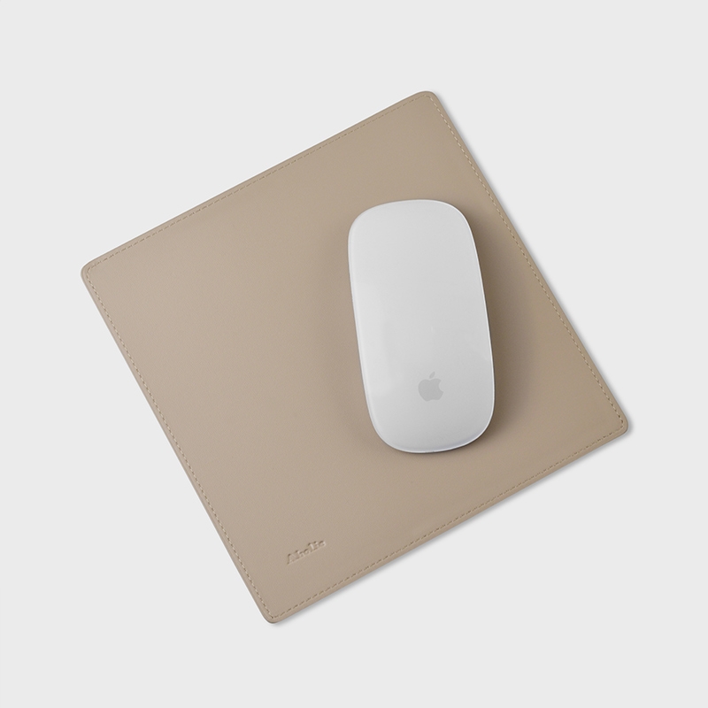 台灣 Aholic ◆ 皮革滑鼠墊 (2色)