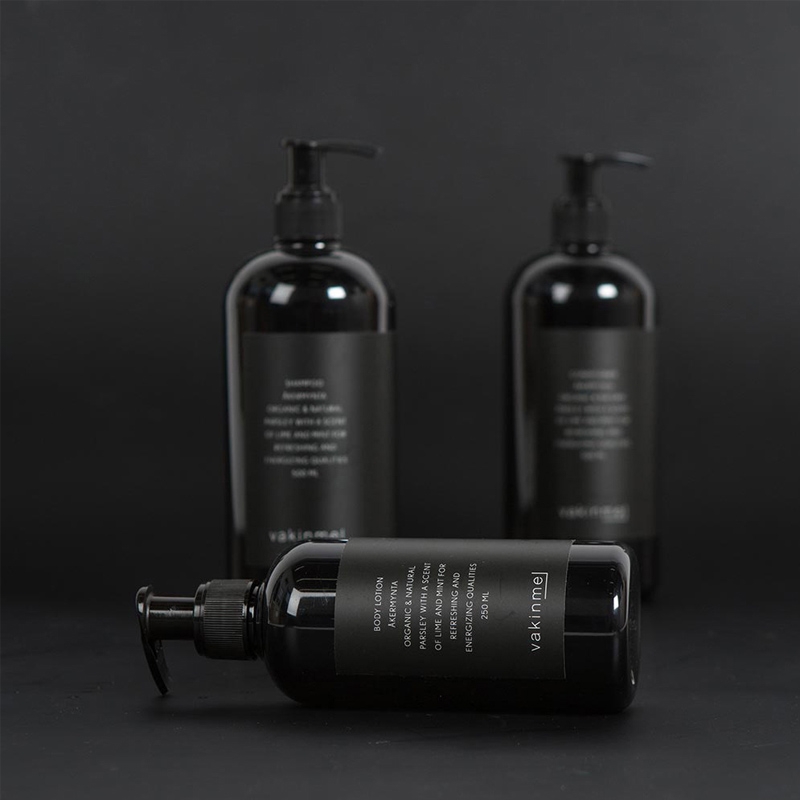 Vakinme ◆ 柔順潤髮乳 500 ml (3款) Vakinme ◆ 柔順潤髮乳 500 ml (3款)