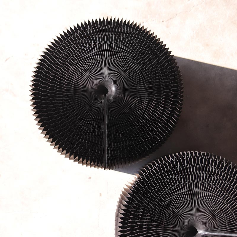 台灣 洛陽紙櫃 ◆ Lava Tiny Stool 蜂巢小凳 熔岩黑